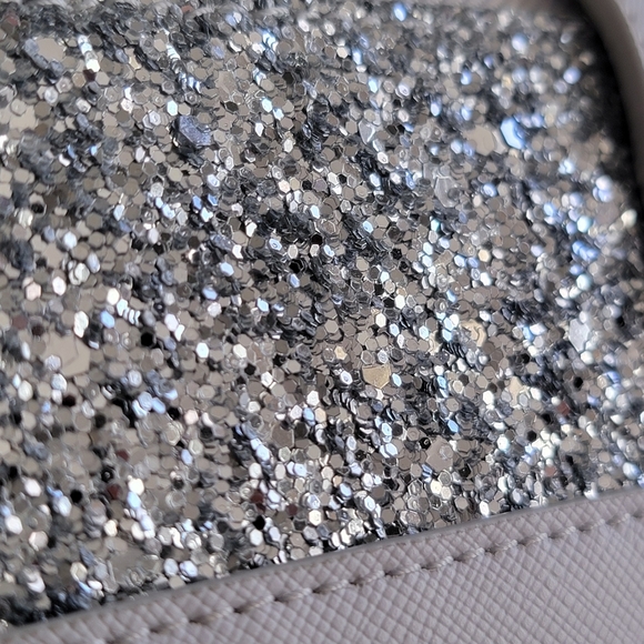 NWT Kate Spade K8706 Flash Glitter Tote Gray Saffiano Silver Glitter - Picture 5 of 16